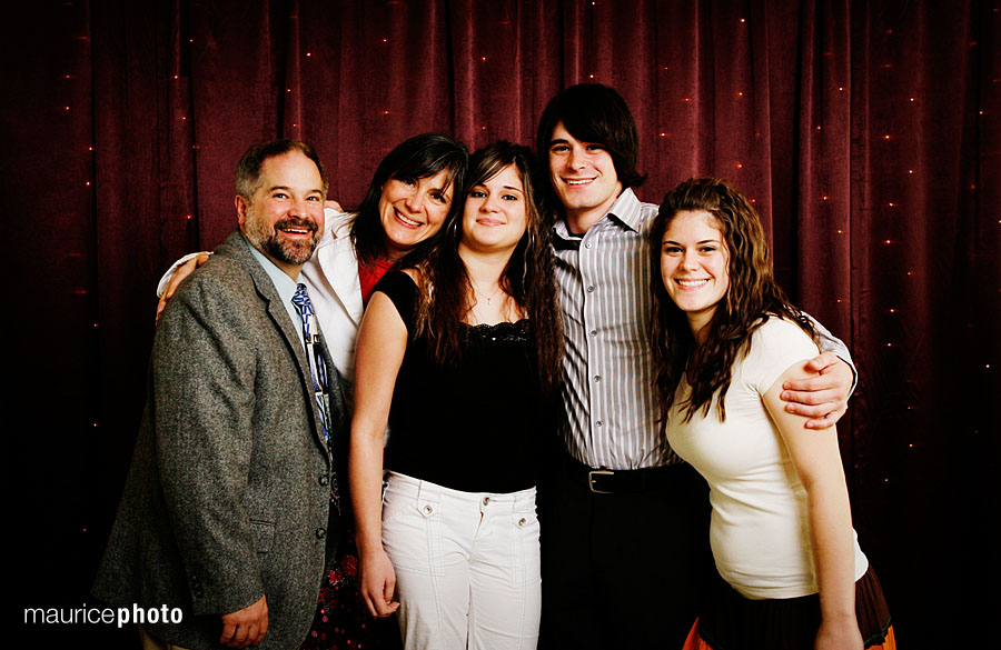 Photobooth Pictures in Seattle by Maurice Photo