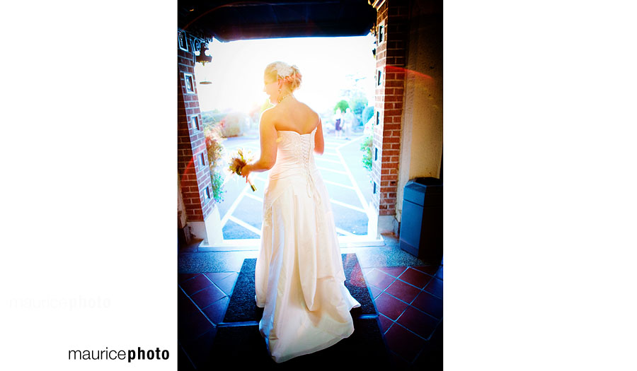 Wedding pictures at the Landmark on the Sound