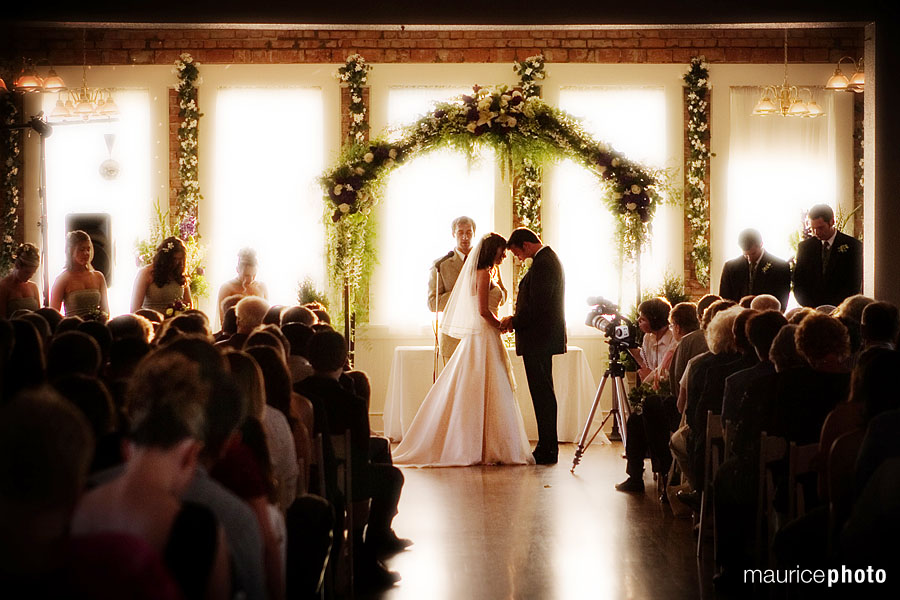 wedding pictures at the Hollywood Schoolhouse