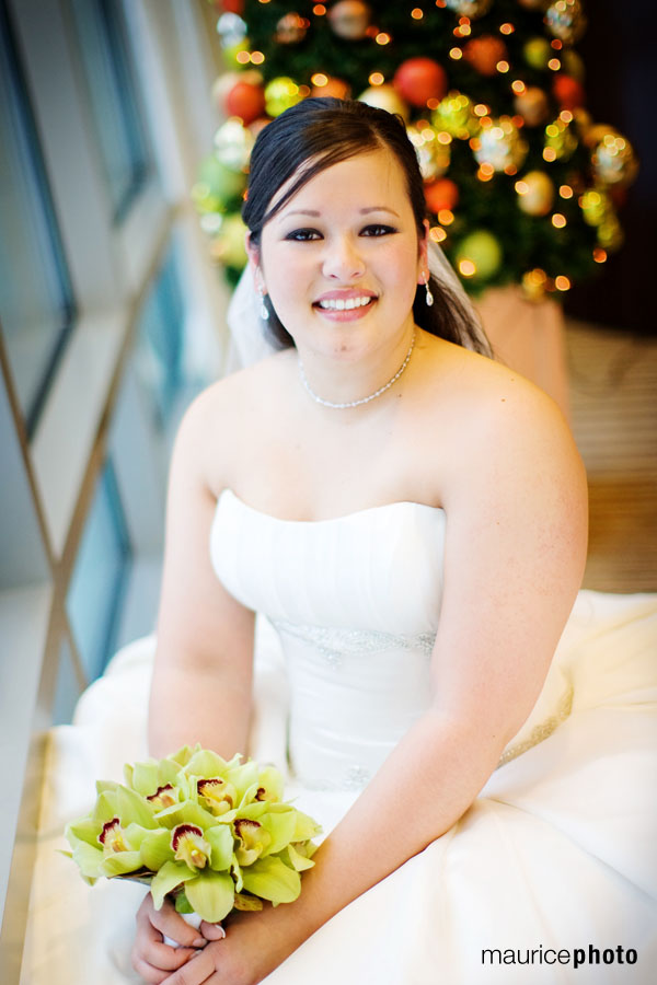 Wedding Pictures at the Pan Pacific Hotel Seattle