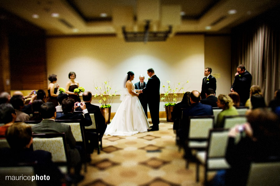 Winter Wedding pictures in Seattle