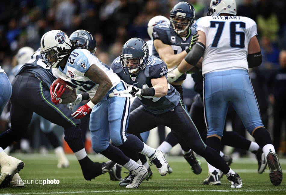 Chris Johnson of the Tennessee Titans runs the ball.