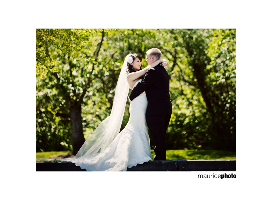 Wedding Photography at the Lynnwood Embassy Suites.