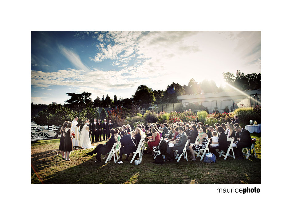 Outdoor wedding ceremony in Seattle