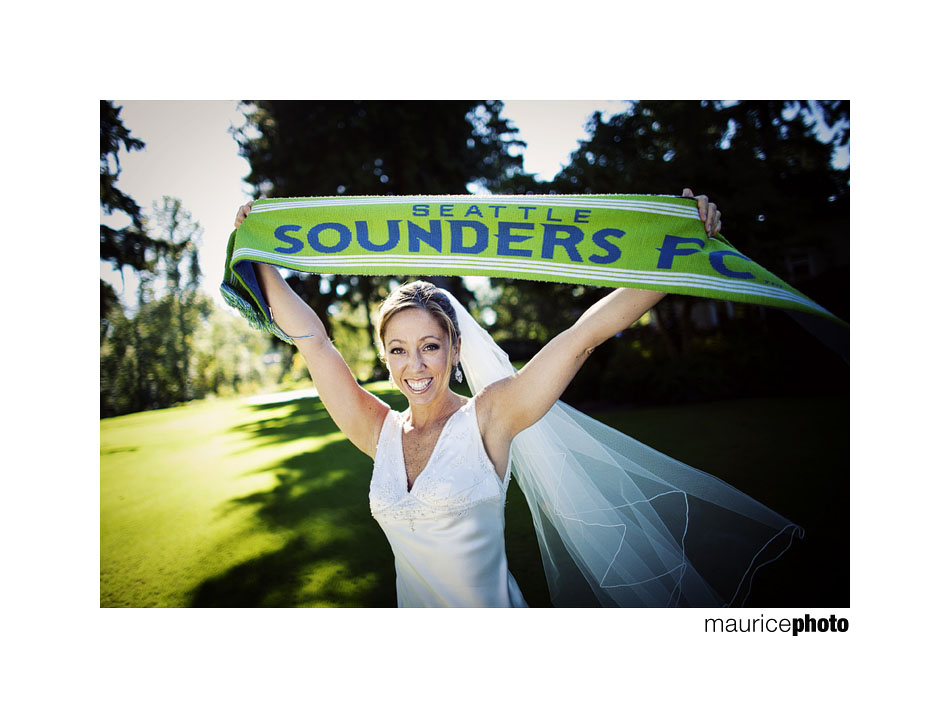 Seattle Sounders fan gets married