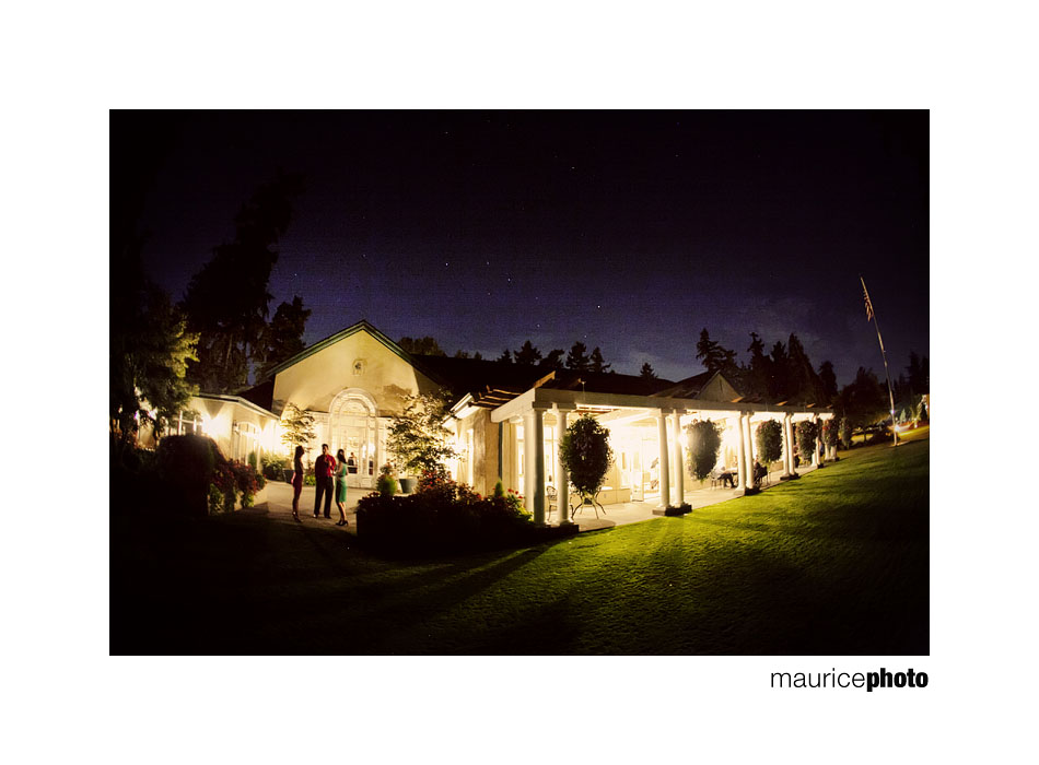 Inglewood Golf Club at night