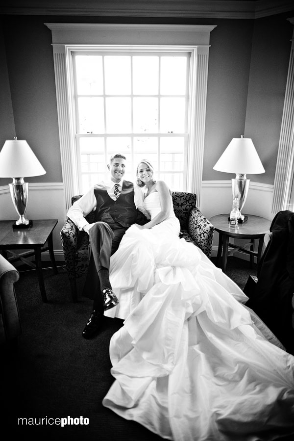 Black and white wedding pictures in Seattle