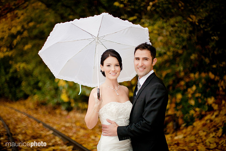 Wedding photos in the rain Seattle