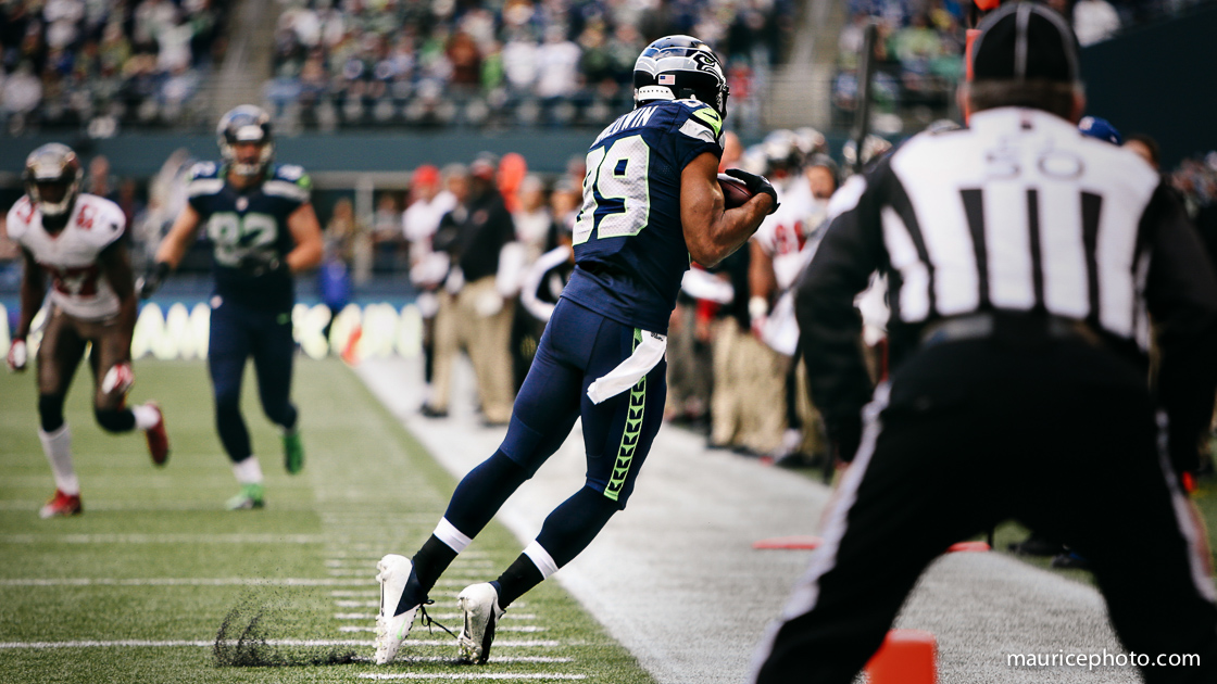 Doug Baldwin makes an outstanding catch