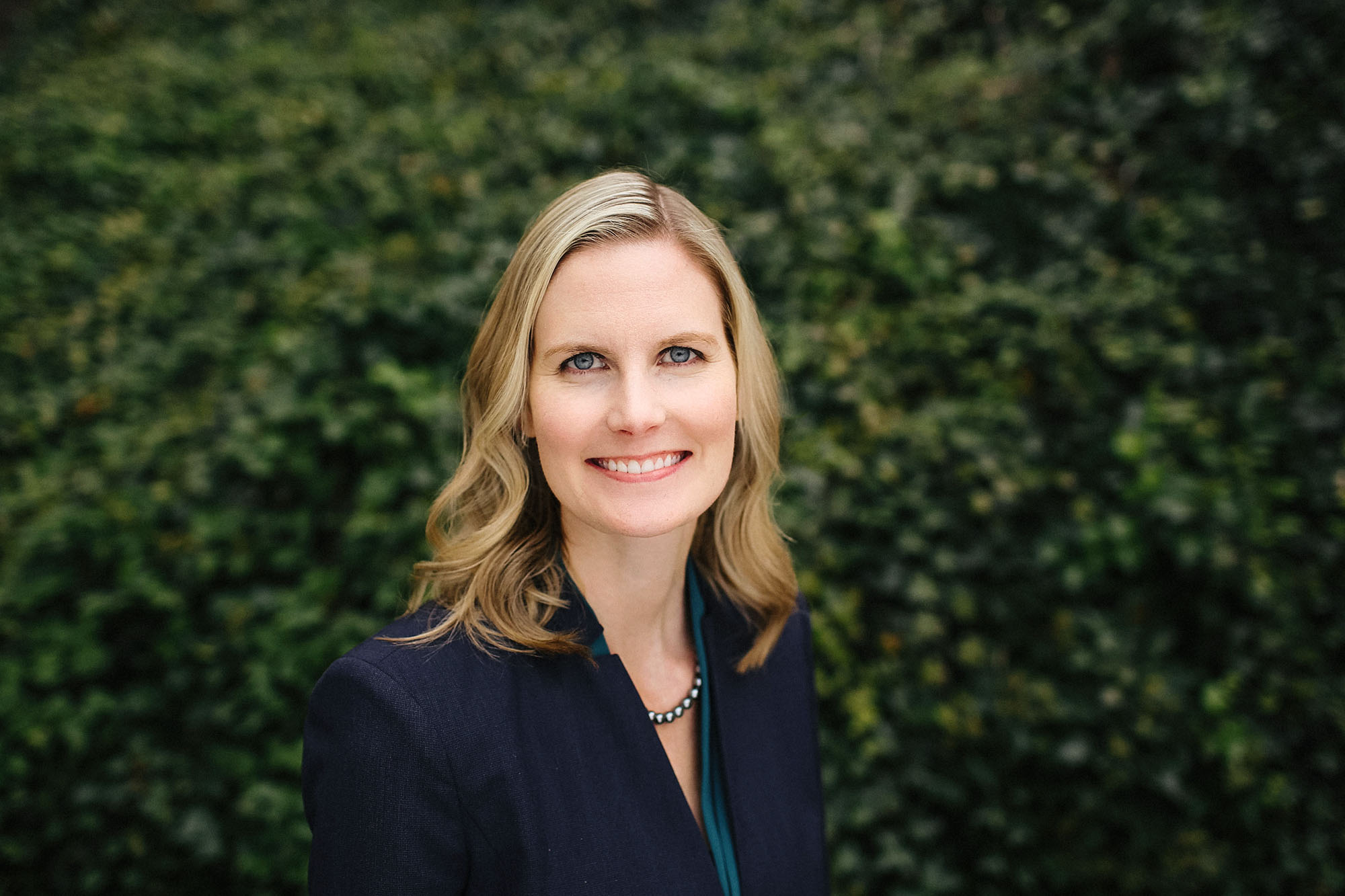 Portrait-Headshot-Professional-151215-1156